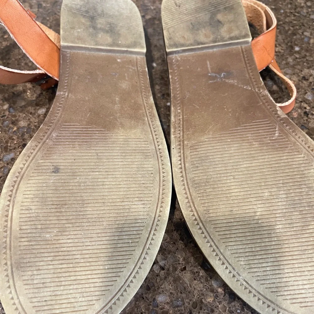 Steve madden tan leather slip on sandals 9M - Picture 5 of 5